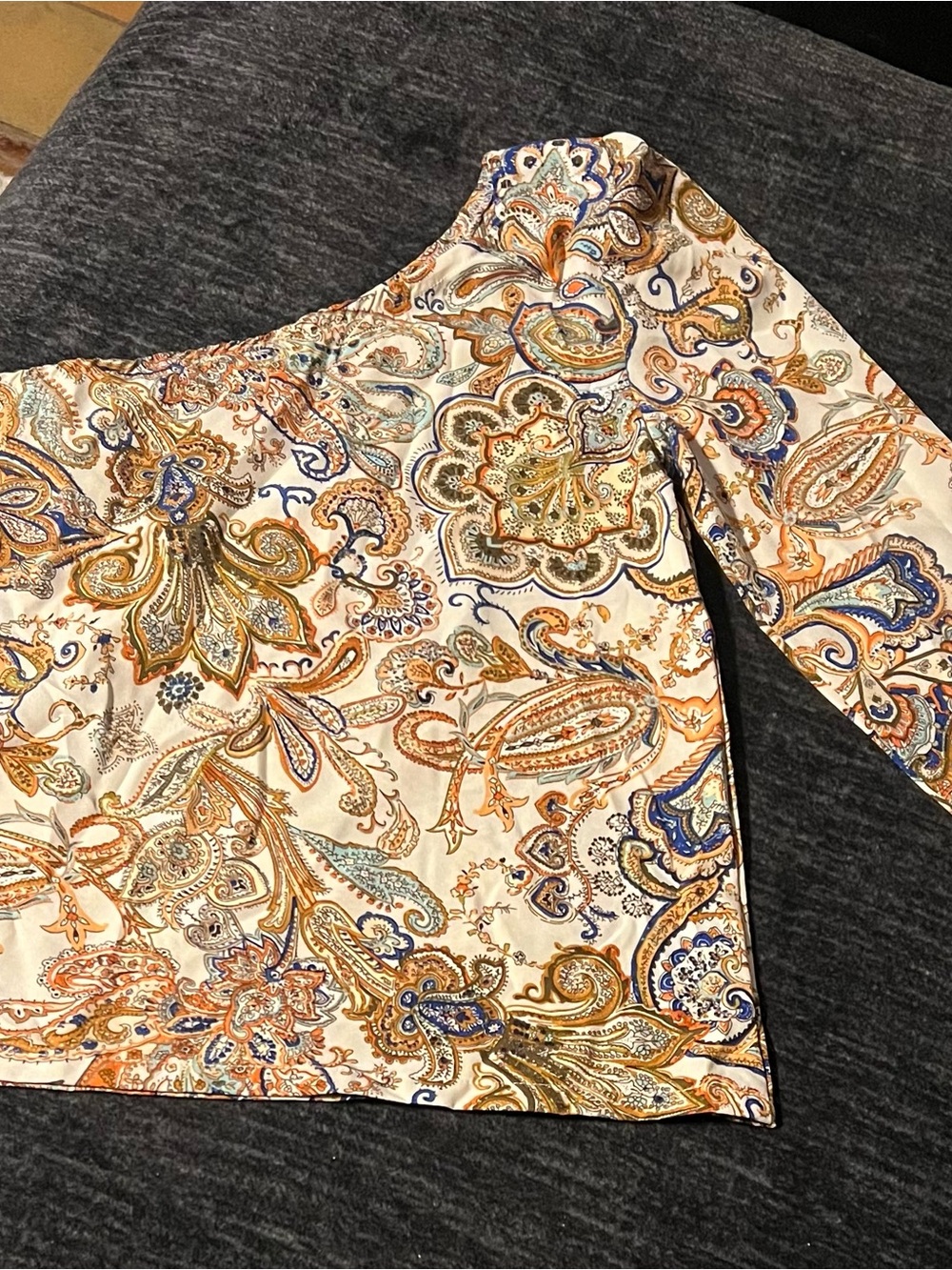 Womens Cream Paisley Long-Sleeve Blouse